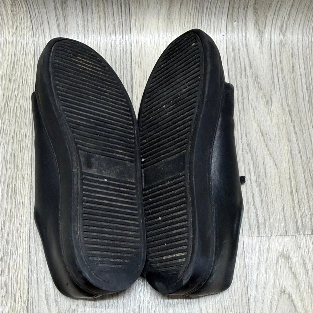 COS pre owned